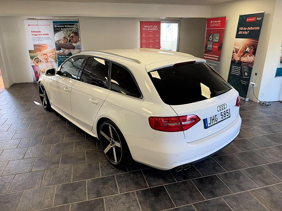 Audi A4 12 of 23