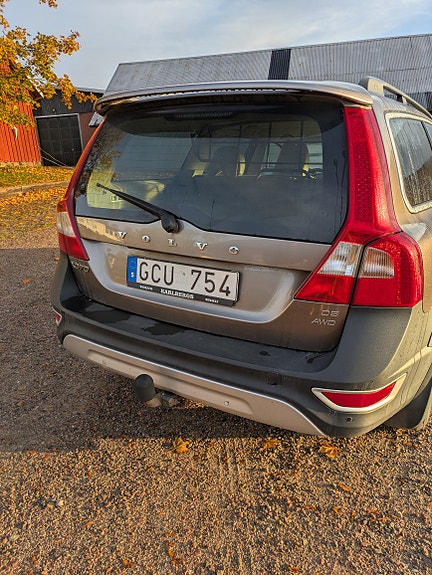 Volvo XC70 6 of 6