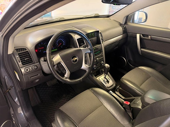 Chevrolet Captiva 27 of 28