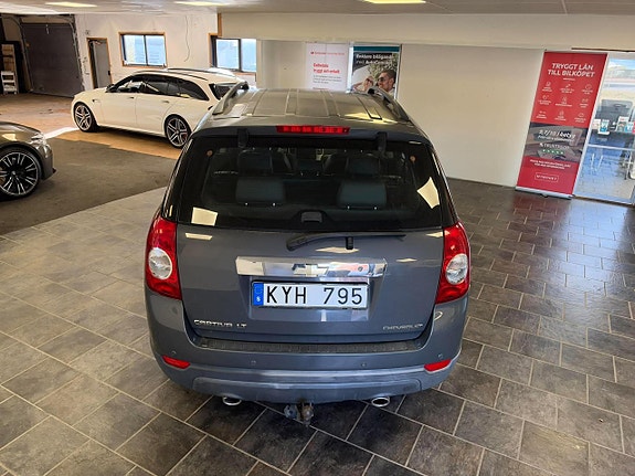 Chevrolet Captiva 8 of 28