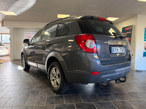 Chevrolet Captiva 11 of 28
