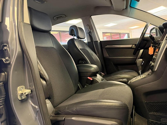 Chevrolet Captiva 16 of 28