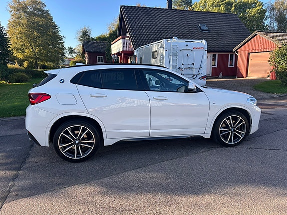 BMW X2 2 of 8
