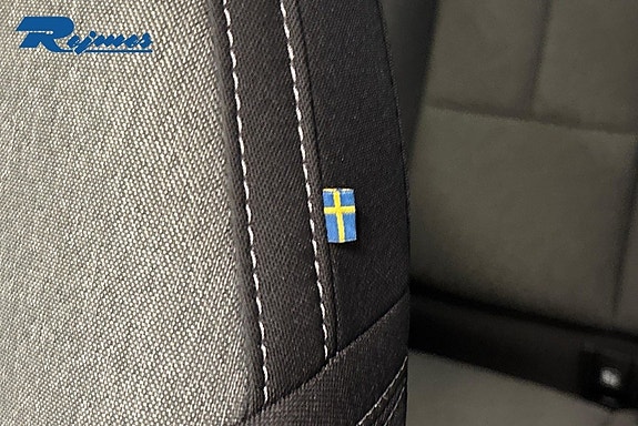 Volvo XC40 19 of 27