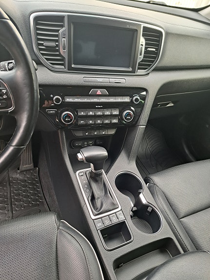 Kia Sportage 8 of 19