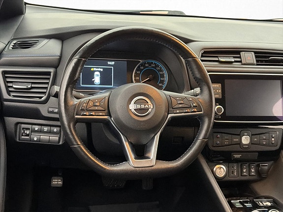 Nissan Leaf 12 of 30