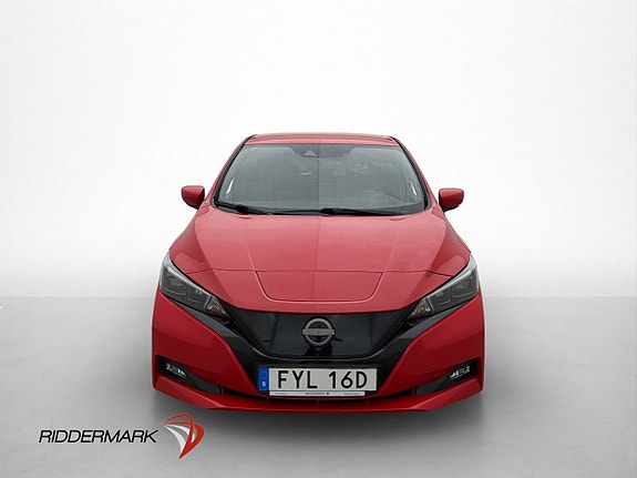 Nissan Leaf 3 of 30