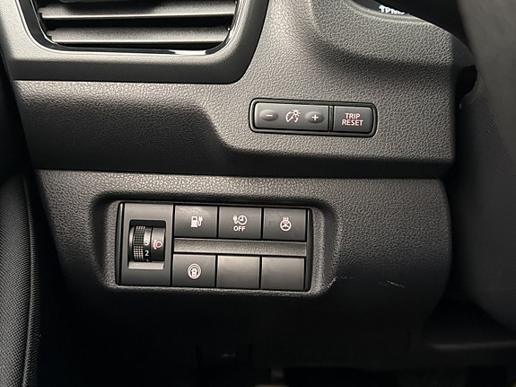 Nissan Leaf 14 of 30