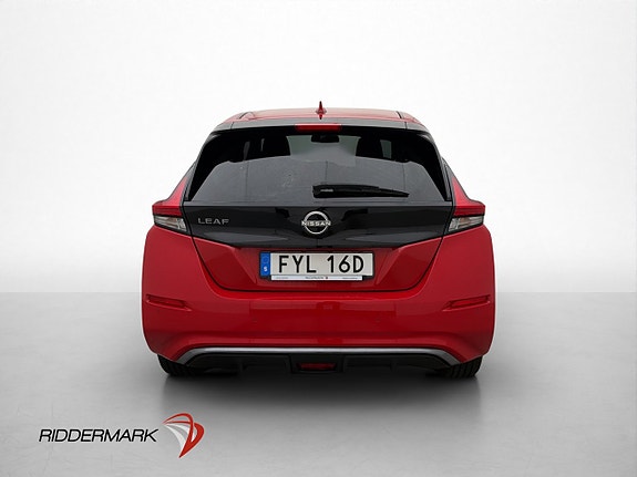 Nissan Leaf 8 of 30