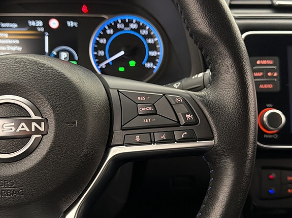 Nissan Leaf 18 of 30
