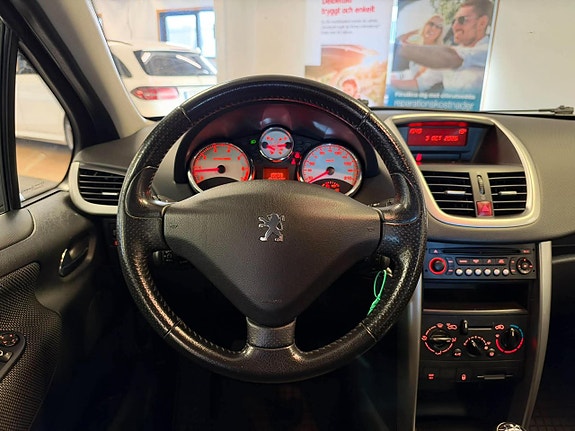 Peugeot 207 14 of 24