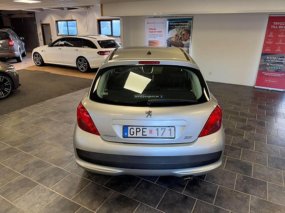 Peugeot 207 9 of 24