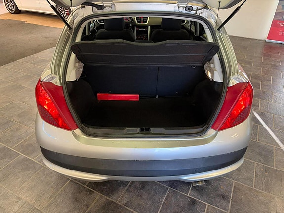 Peugeot 207 11 of 24