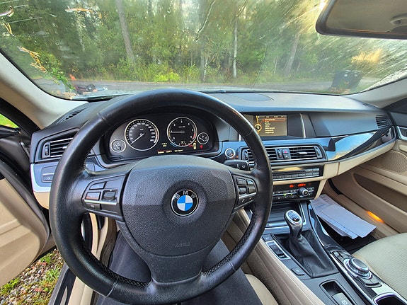 BMW 520d 5 of 7