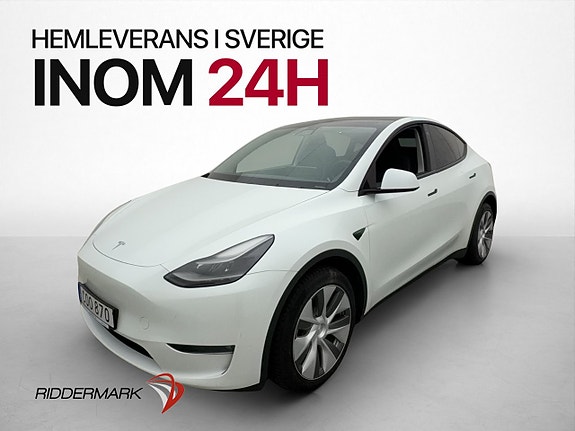 Tesla Model Y 4 of 30