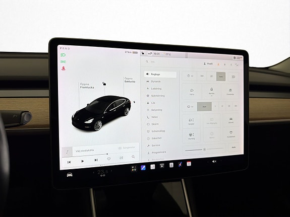 Tesla Model 3 20 of 30