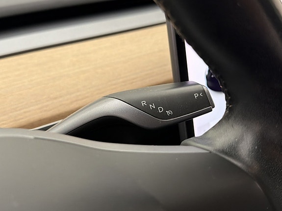 Tesla Model 3 16 of 30