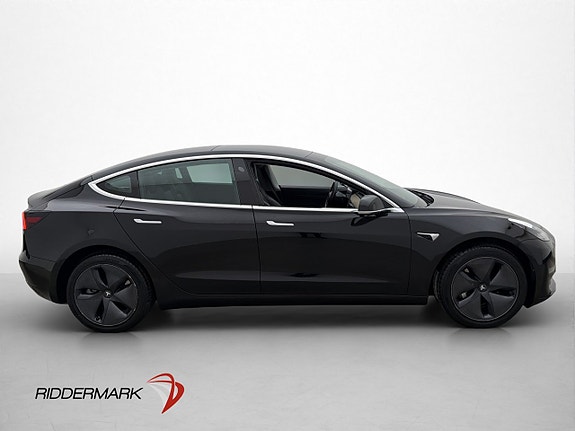 Tesla Model 3 10 of 30