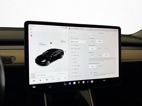 Tesla Model 3 21 of 30
