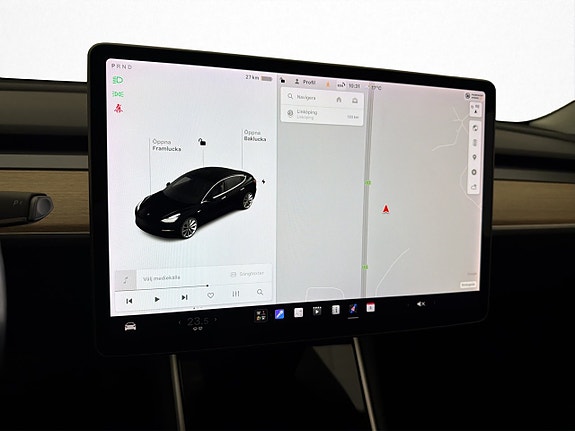 Tesla Model 3 25 of 30