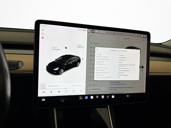 Tesla Model 3 24 of 30