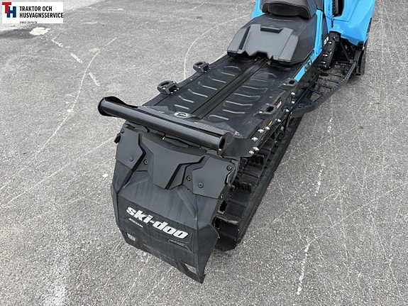 Ski-doo Summit SP 146 850 -20 8 of 9