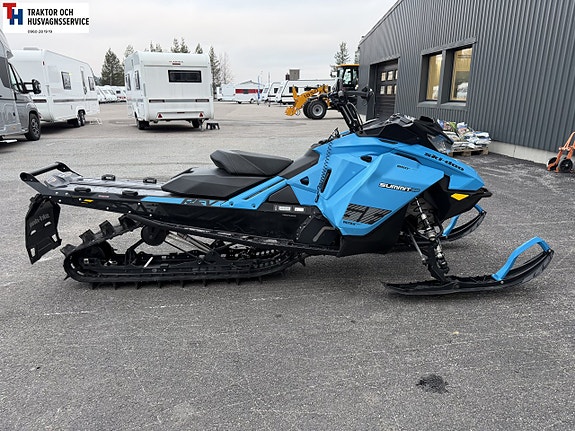 Ski-doo Summit SP 146 850 -20 7 of 9