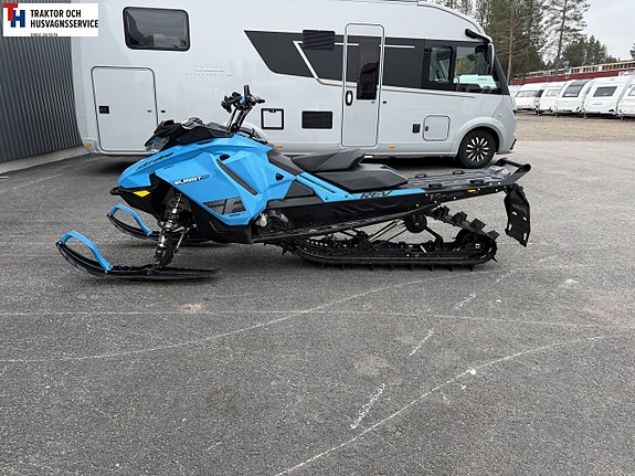 Ski-doo Summit SP 146 850 -20 4 of 9