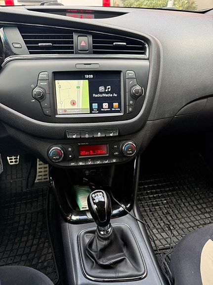 Kia Ceed 9 of 9