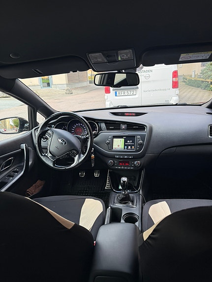 Kia Ceed 6 of 9