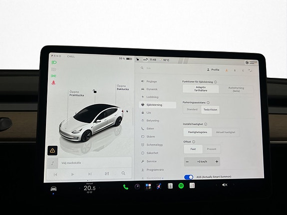 Tesla Model 3 25 of 30