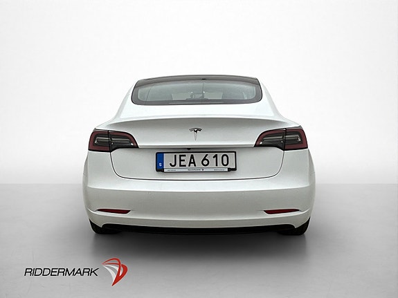 Tesla Model 3 9 of 30