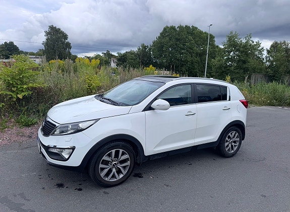 Kia Sportage 2 of 9