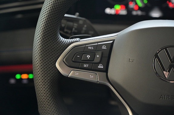Volkswagen Tiguan 14 of 27