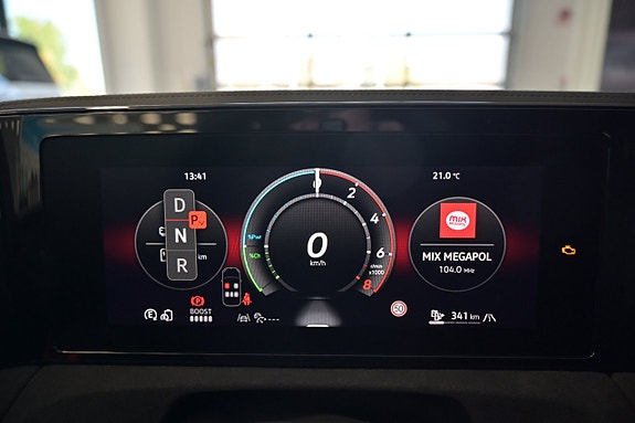 Volkswagen Tiguan 16 of 27