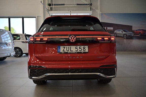 Volkswagen Tiguan 9 of 27