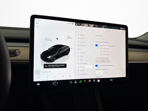 Tesla Model 3 19 of 30