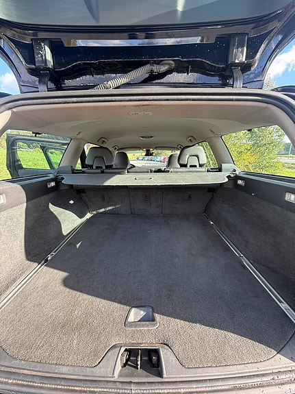 Volvo V70 7 of 7