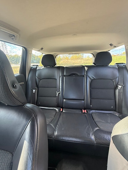 Volvo V70 6 of 7
