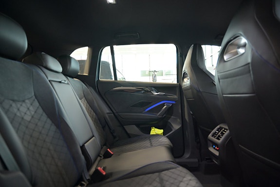 Volkswagen Tiguan 25 of 27