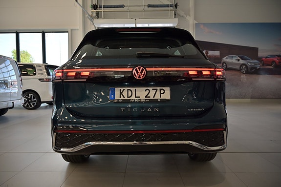 Volkswagen Tiguan 9 of 27