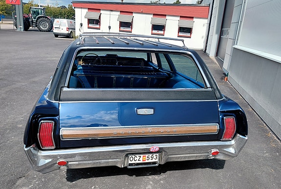 Pontiac Bonneville 4 of 16