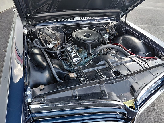 Pontiac Bonneville 15 of 16