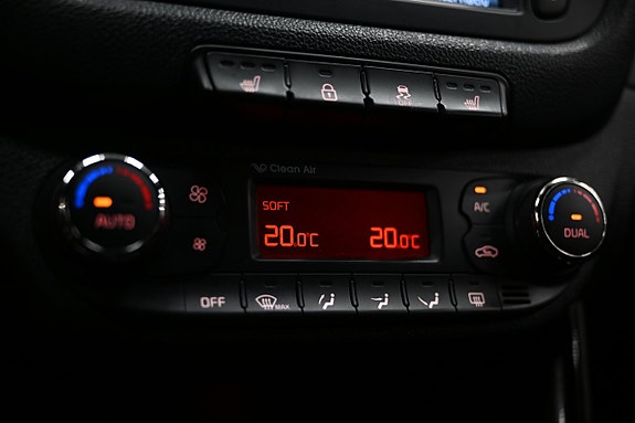 Kia Ceed 24 of 30