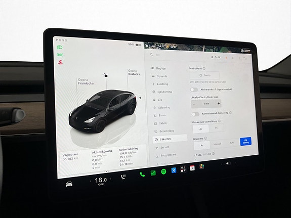 Tesla Model Y 24 of 30