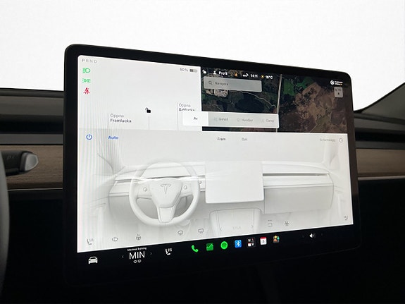 Tesla Model Y 18 of 30