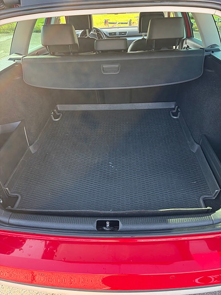 Volkswagen Passat Alltrack 10 of 11