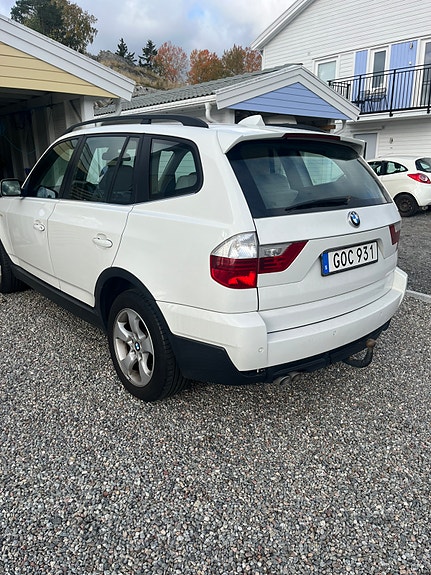 BMW X3 3 of 9