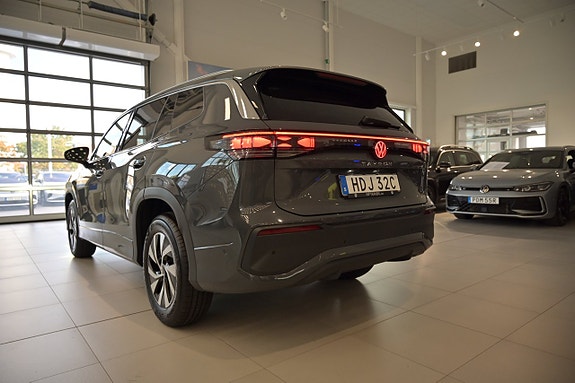 Volkswagen Tayron 8 of 26