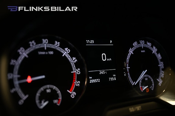 Skoda Octavia 12 of 23